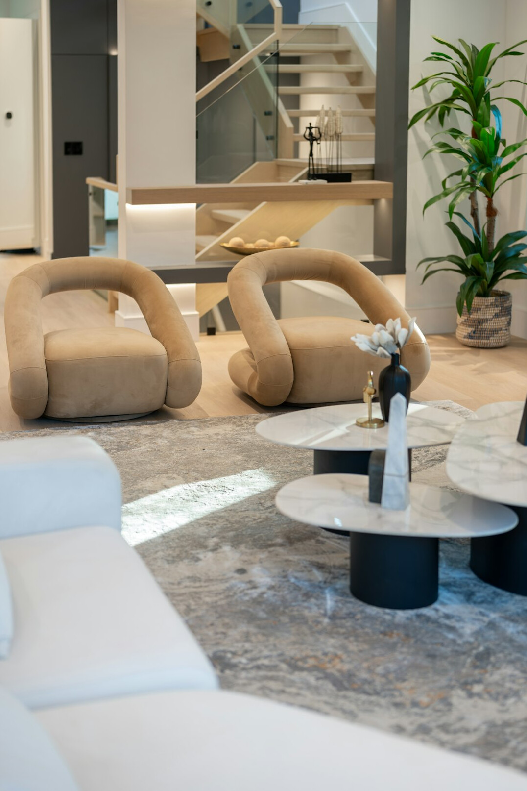 celebrity home living room